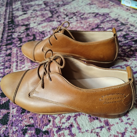 Handmade, ethical-made Peruvian Oxford-style leather shoes - Picture 2 of 8